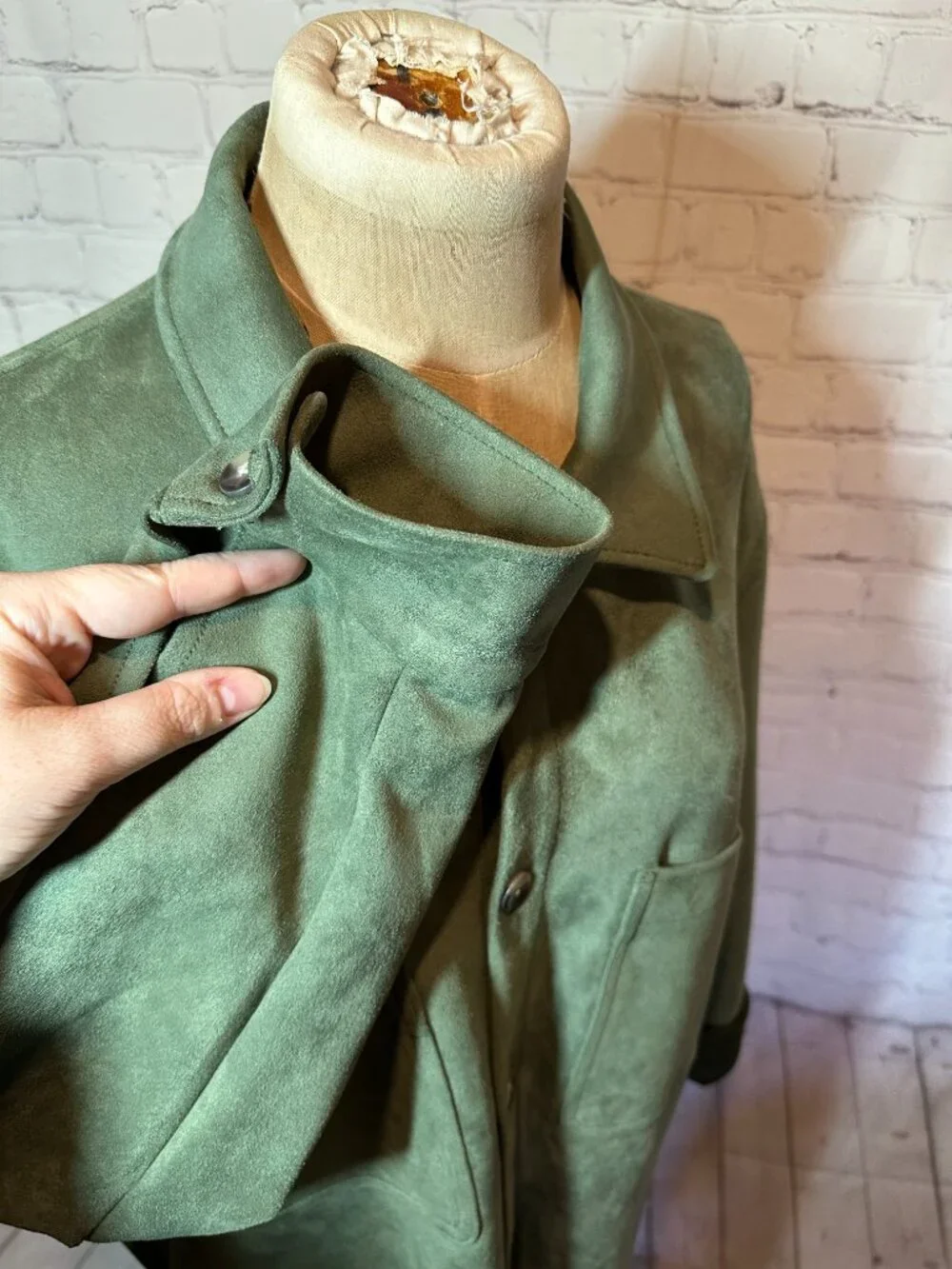 Truth Faux Leather Suede Heavy weight military green Button Up Shacket Size XL